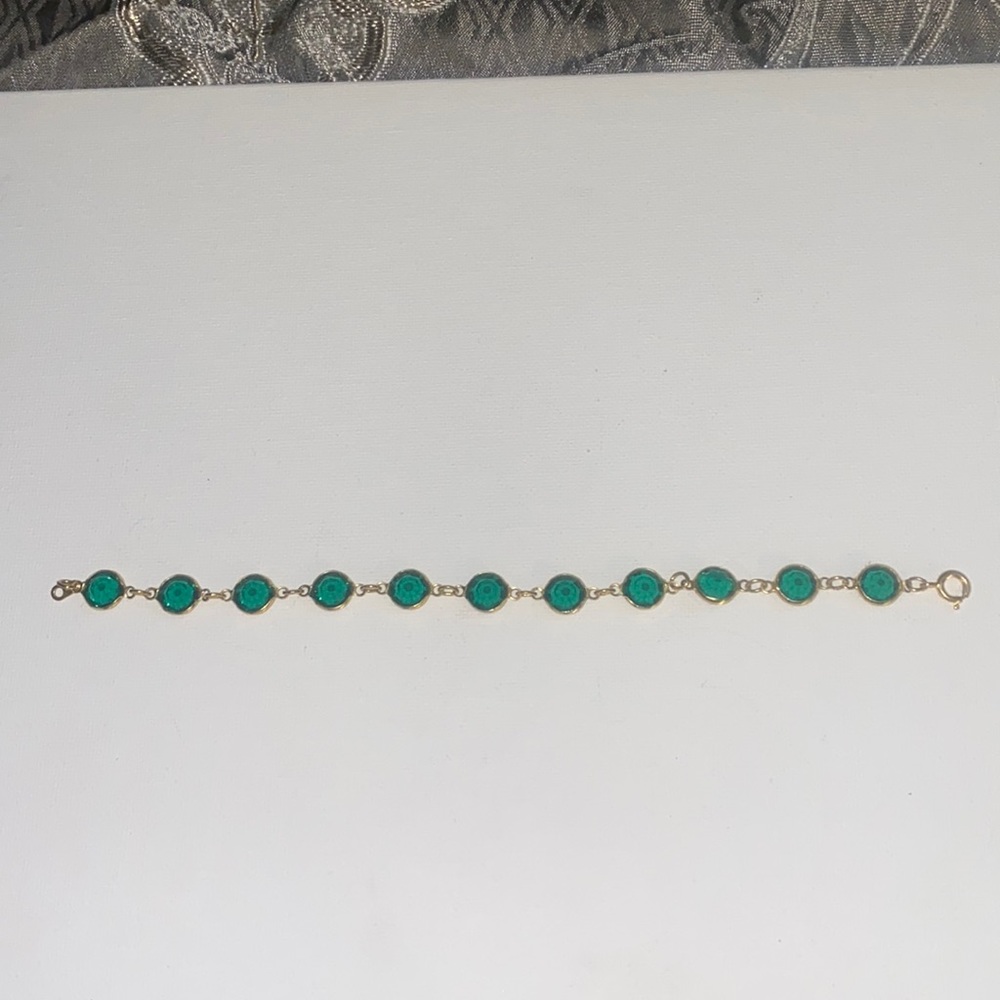 Emerald green bracelet